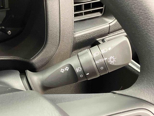 ハイゼットカーゴＤＸ衝突被害軽減システム　左右スライドドア　クリアランスソナー　ＬＥＤヘッドライト　オートライト　オートハイビーム（高知県）の中古車