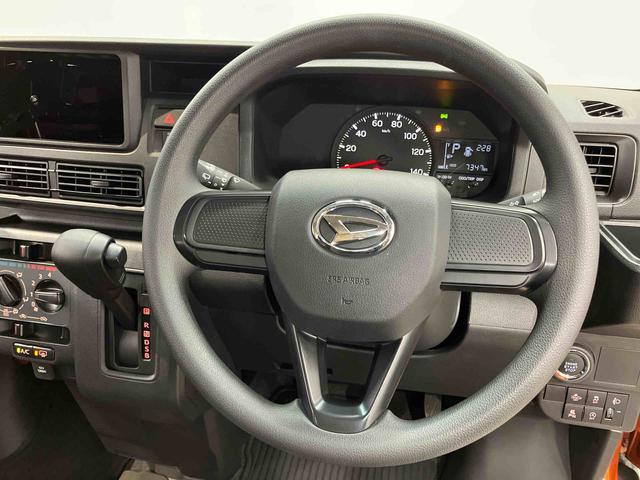 ハイゼットカーゴクルーズ衝突被害軽減システム　左右スライドドア　クリアランスソナー　オートライト　オートハイビーム　キーフリー（高知県）の中古車