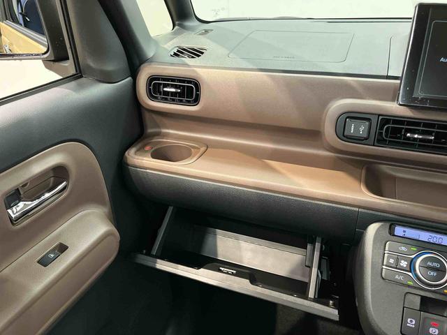 ムーヴキャンバスセオリーＧディスプレイオーディオ　全方位カメラ　ＵＳＢ入力端子　Ｂｌｕｅｔｏｏｔｈ接続　ＨＤＭＩ入力端子　前席シートヒーター　キーフリー　衝突被害軽減システム　左右電動スライドドア　クリアランスソナー（高知県）の中古車