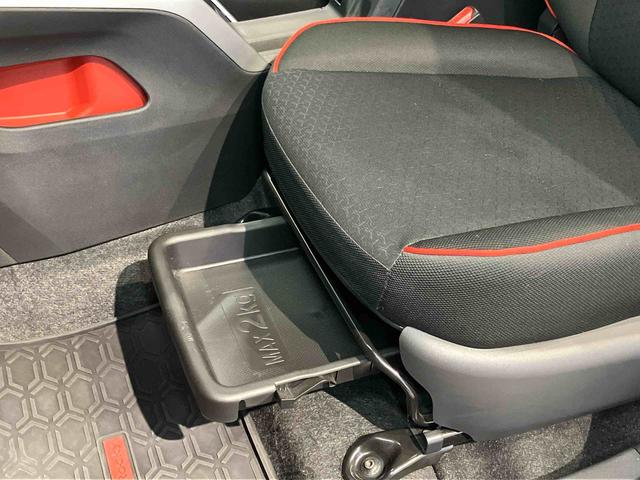 ロッキーＧディスプレイオーディオ　ドラレコ　全方位カメラ　ＵＳＢ入力端子　Ｂｌｕｅｔｏｏｔｈ接続　ＥＴＣ　前席シートヒーター　キーフリー　衝突被害軽減システム　クリアランスソナー　ＬＥＤヘッドライト（高知県）の中古車