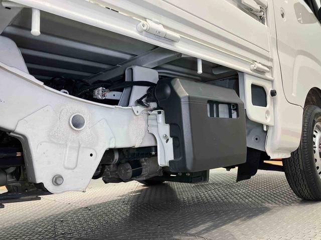 ハイゼットトラックスタンダード　農用スペシャルＳＡIIIｔ　４ＷＤ衝突被害軽減システム　クリアランスソナー　ＬＥＤヘッドライト　オートライト　デフロック（高知県）の中古車