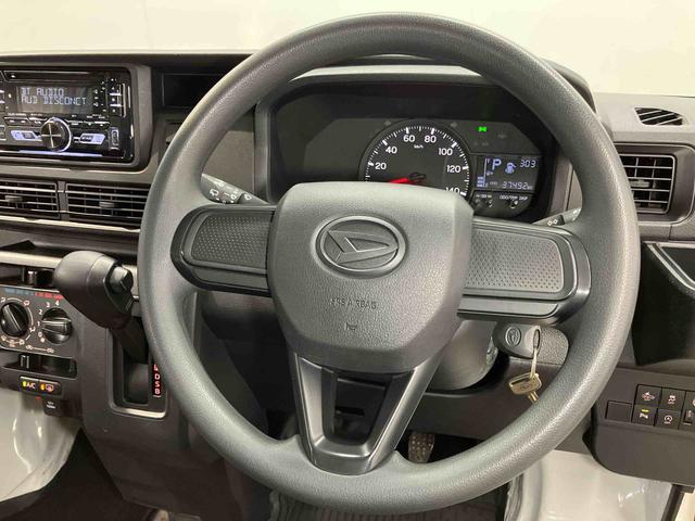 ハイゼットカーゴＤＸＣＤチューナー　ＵＳＢ入力端子　Ｂｌｕｅｔｏｏｔｈ接続　衝突被害軽減システム　左右スライドドア　クリアランスソナー　オートライト　オートハイビーム（高知県）の中古車