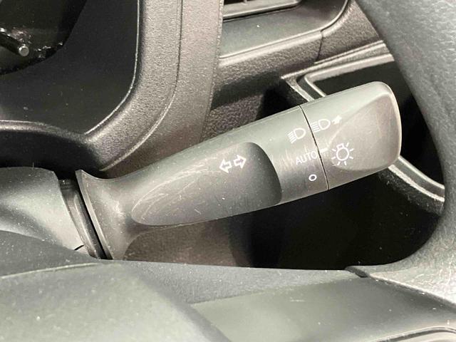 ハイゼットカーゴＤＸＣＤチューナー　ＵＳＢ入力端子　Ｂｌｕｅｔｏｏｔｈ接続　衝突被害軽減システム　左右スライドドア　クリアランスソナー　オートライト　オートハイビーム（高知県）の中古車