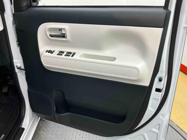 ムーヴキャンバスストライプスＧディスプレイオーディオ　後方カメラ　ＵＳＢ入力端子　Ｂｌｕｅｔｏｏｔｈ接続　ＨＤＭＩ入力端子　前席シートヒーター　キーフリー　衝突被害軽減システム　左右電動スライドドア　クリアランスソナー（高知県）の中古車