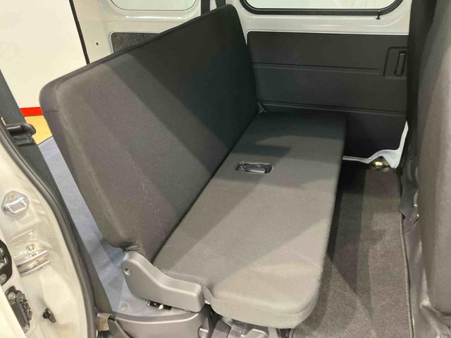 ハイゼットカーゴＤＸラジオ　衝撃被害軽減システム　左右スライドドア　オートハイビーム　オートライト　クリアランスソナー（高知県）の中古車