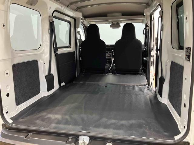 ハイゼットカーゴＤＸラジオ　衝撃被害軽減システム　左右スライドドア　オートハイビーム　オートライト　クリアランスソナー（高知県）の中古車