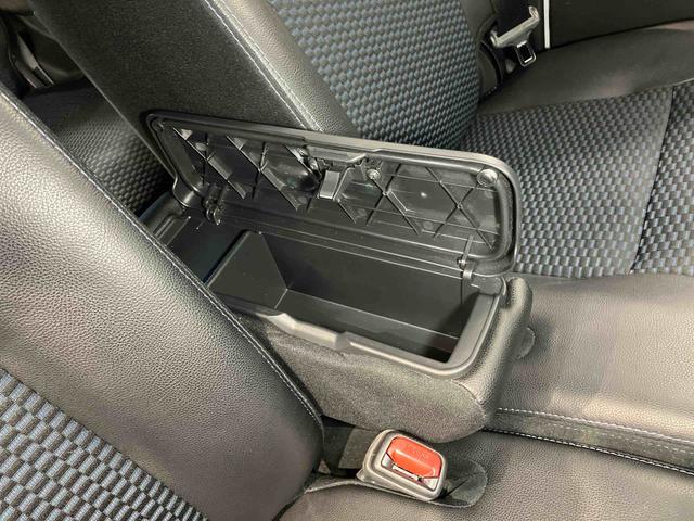 タントカスタムＸ７インチナビ　ドラレコ　全方位カメラ　ＵＳＢ入力端子　Ｂｌｕｅｔｏｏｔｈ接続　ＨＤＭＩ入力端子　ＥＴＣ　前席シートヒーター　キーフリー　衝突被害軽減システム　左右電動スライドドア　クリアランスソナー（高知県）の中古車