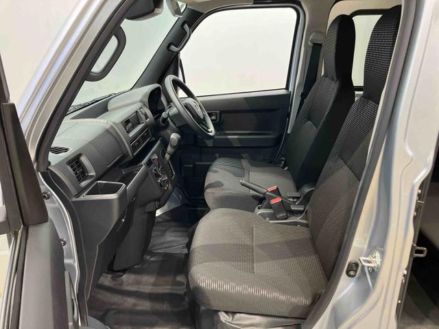 ハイゼットカーゴＤＸ衝突被害軽減システム　左右スライドドア　クリアランスソナー　ＬＥＤヘッドライト　オートライト　オートハイビーム（高知県）の中古車
