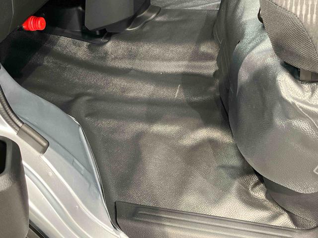 ハイゼットカーゴＤＸ衝突被害軽減システム　左右スライドドア　クリアランスソナー　ＬＥＤヘッドライト　オートライト　オートハイビーム（高知県）の中古車