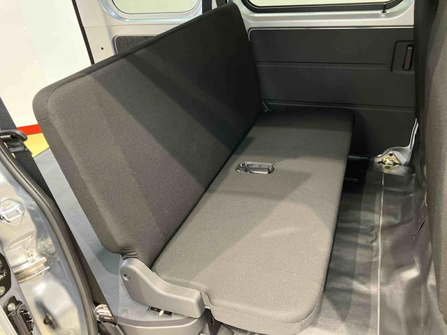 ハイゼットカーゴＤＸ衝突被害軽減システム　左右スライドドア　クリアランスソナー　ＬＥＤヘッドライト　オートライト　オートハイビーム（高知県）の中古車