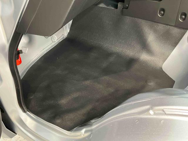 ハイゼットトラックジャンボスタンダード　４ＷＤラジオ　オートライト　オートハイビーム　クリアランスソナー　衝突被害軽減システム（高知県）の中古車