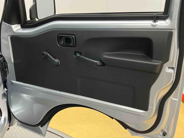 ハイゼットトラックジャンボスタンダード　４ＷＤラジオ　オートライト　オートハイビーム　クリアランスソナー　衝突被害軽減システム（高知県）の中古車