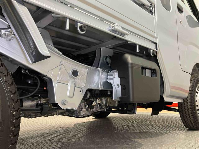 ハイゼットトラックジャンボスタンダード　４ＷＤラジオ　オートライト　オートハイビーム　クリアランスソナー　衝突被害軽減システム（高知県）の中古車