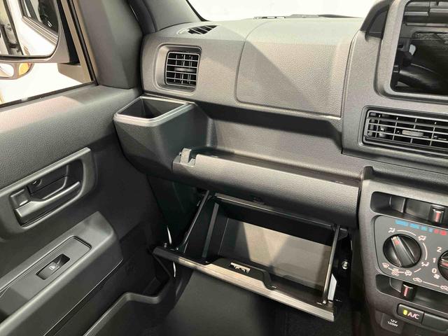 ハイゼットカーゴデッキバンＧ　４ＷＤ衝突被害軽減システム　左右スライドドア　クリアランスソナー　オートライト　オートハイビーム　キーフリー（高知県）の中古車