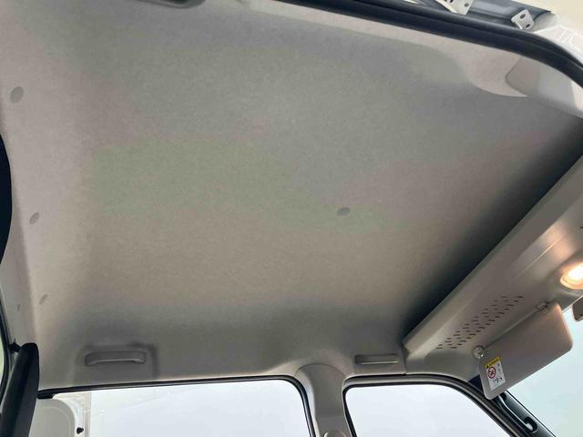 ハイゼットカーゴデッキバンＧ　４ＷＤ衝突被害軽減システム　左右スライドドア　クリアランスソナー　オートライト　オートハイビーム　キーフリー（高知県）の中古車