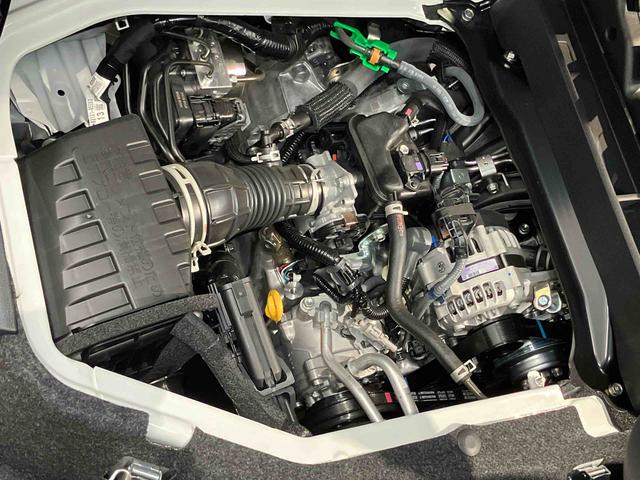 ハイゼットカーゴデッキバンＧ　４ＷＤ衝突被害軽減システム　左右スライドドア　クリアランスソナー　オートライト　オートハイビーム　キーフリー（高知県）の中古車