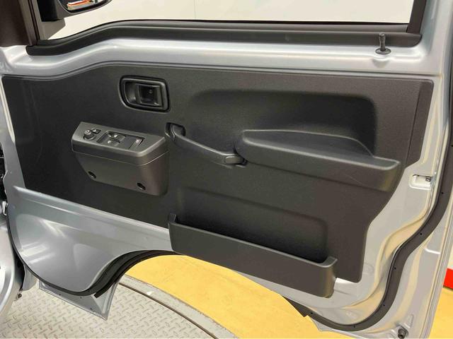 ハイゼットトラックジャンボエクストラ７インチナビ　後方カメラ　ＵＳＢ入力端子　Ｂｌｕｅｔｏｏｔｈ接続　ＥＴＣ　荷台作業灯　キーフリー　衝突被害軽減システム　クリアランスソナー　ＬＥＤヘッドライト　オートライト　オートハイビーム（高知県）の中古車