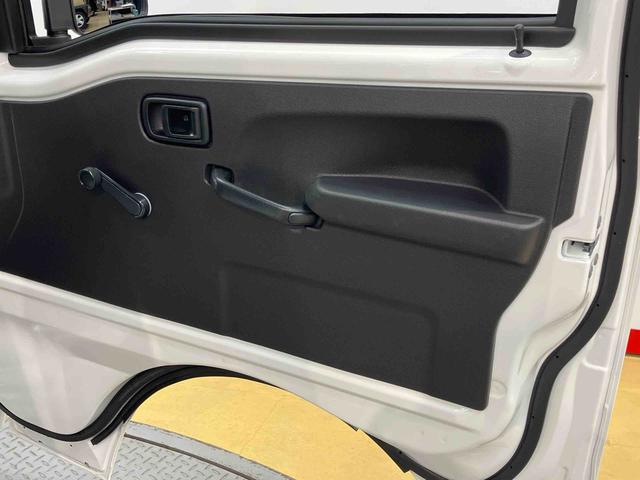 ハイゼットトラックスタンダード　４ＷＤ衝突被害軽減システム　クリアランスソナー　オートライト　オートハイビーム（高知県）の中古車