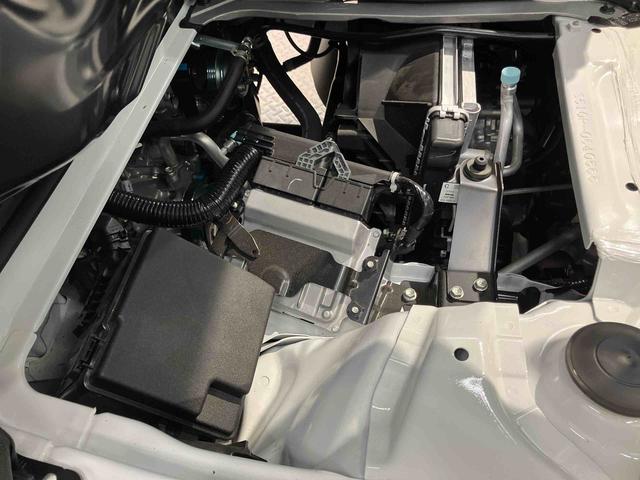 ハイゼットトラックスタンダード　４ＷＤ衝突被害軽減システム　クリアランスソナー　オートライト　オートハイビーム（高知県）の中古車