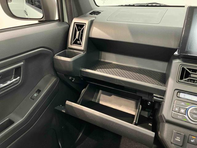 タフトＧ　ダーククロムベンチャーディスプレイオーディオ　後方カメラ　ＵＳＢ入力端子　Ｂｌｕｅｔｏｏｔｈ接続　ＨＤＭＩ入力端子　キーフリー　前席シートヒーター　衝突被害軽減システム　クリアランスソナー　ＬＥＤヘッドライト　オートライト（高知県）の中古車