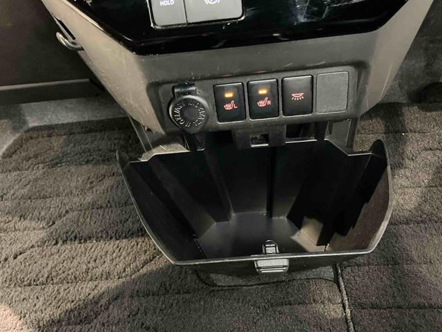 トールカスタムＧ９インチナビ　ドラレコ　全方位カメラ　ＵＳＢ入力端子　Ｂｌｕｅｔｏｏｔｈ接続　ＥＴＣ　前席シートヒーター　キーフリー　衝突被害軽減システム　左右電動スライドドア　クリアランスソナー　ＬＥＤヘッドライト（高知県）の中古車