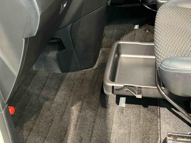 トールカスタムＧ７インチナビ　ドラレコ　全方位カメラ　ＵＳＢ入力端子　Ｂｌｕｅｔｏｏｔｈ接続　ＥＴＣ　キーフリー　衝突被害軽減システム　左右電動スライドドア　クリアランスソナー　ＬＥＤヘッドライト　オートライト（高知県）の中古車