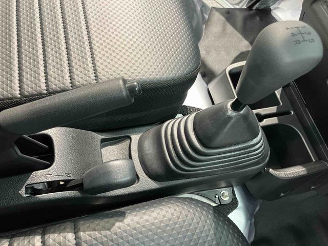 ハイゼットトラックスタンダード　農用スペシャル　４ＷＤ衝突被害軽減システム　クリアランスソナー　オートライト　オートハイビーム　デフロック　荷台作業灯（高知県）の中古車