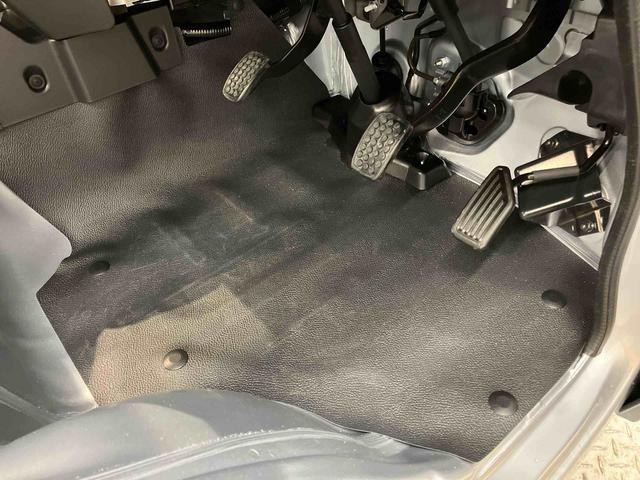 ハイゼットトラックスタンダード　農用スペシャル　４ＷＤ衝突被害軽減システム　クリアランスソナー　オートライト　オートハイビーム　デフロック　荷台作業灯（高知県）の中古車