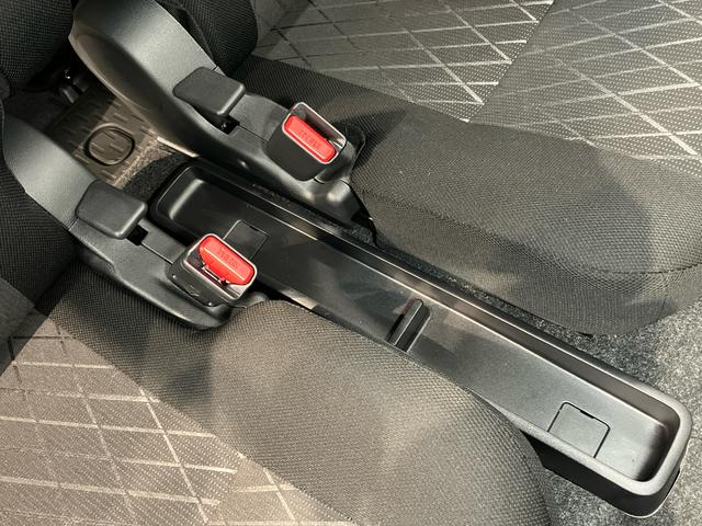 アトレーＲＳディスプレイオーディオ　後方カメラ　ＵＳＢ入力端子　Ｂｌｕｅｔｏｏｔｈ接続　ＨＤＭＩ入力端子　アダプティブクルーズコントロール　キーフリー　衝突被害軽減システム　左右電動スライドドア（高知県）の中古車