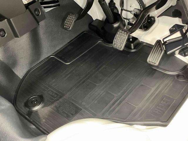 ハイゼットトラックジャンボエクストラ　４ＷＤ衝突被害軽減システム　クリアランスソナー　ＬＥＤヘッドライト　オートハイビーム　デフロック　キーフリー　荷台作業灯（高知県）の中古車