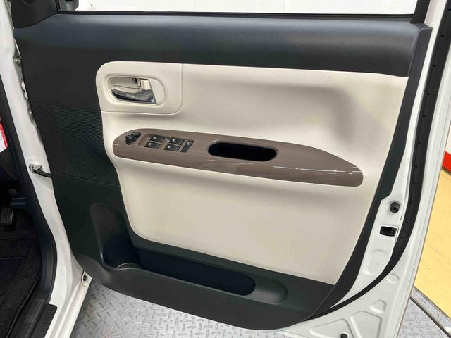 ムーヴキャンバスＧメイクアップＶＳ　ＳＡIII８インチナビ　全方位カメラ　ドラレコ　ＥＴＣ　Ｂｌｕｅｔｏｏｔｈ接続　ＵＳＢ入力端子　ＨＤＭＩ入力端子　シートヒーター　キーフリー　衝突被害軽減システム　左右電動スライド　ＬＥＤヘッドライト（高知県）の中古車