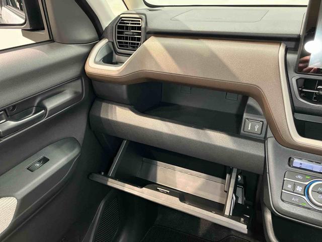 ムーヴＸディスプレイオーディオ　ＵＳＢ入力端子　Ｂｌｕｅｔｏｏｔｈ接続　ＨＤＭＩ入力端子　後方カメラ　キーフリー　左側電動スライド　ＬＥＤヘッドライト　オートライト　オートハイビーム（高知県）の中古車