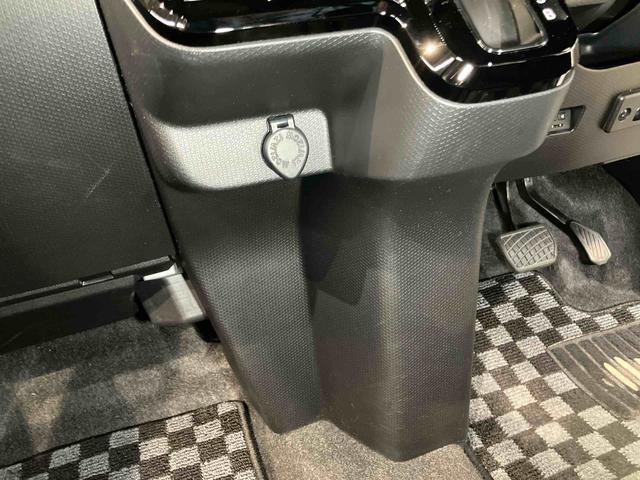 タントカスタムＲＳスタイルセレクション７インチナビ　ドラレコ　全方位カメラ　ＵＳＢ入力端子　Ｂｌｕｅｔｏｏｔｈ接続　ＥＴＣ　前席シートヒーター　キーフリー　衝突被害軽減システム　左右電動スライドドア　クリアランスソナー　ＬＥＤヘッドライト（高知県）の中古車