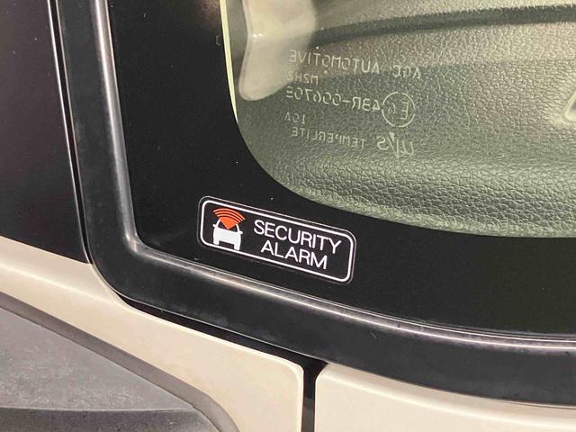 ムーヴＸ　ＳＡIIIＣＤチューナー　ＵＳＢ入力端子　運転席シートヒーター　キーフリー　衝突被害軽減システム　オートライト　オートハイビーム（高知県）の中古車