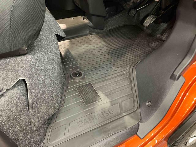 アトレーデッキバン　４ＷＤ７インチナビ　ドラレコ　後方カメラ　ＵＳＢ入力端子　Ｂｌｕｅｔｏｏｔｈ接続　ＨＤＭＩ入力端子　衝突被害軽減システム　左右電動スライドドア　クリアランスソナー　ＬＥＤヘッドライト　オートライト（高知県）の中古車