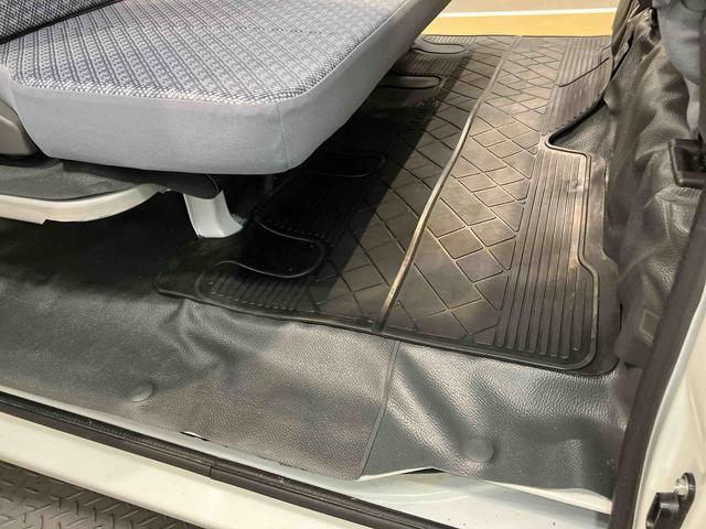 ハイゼットカーゴスペシャル左右スライドドア　エアコン　パワステ（高知県）の中古車