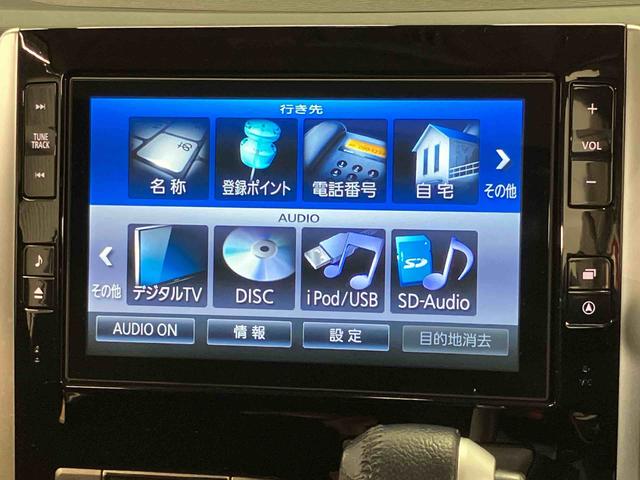 タントカスタムＲＳ　ＳＡ８インチナビ　後方カメラ　ＥＴＣ　Ｂｌｕｅｔｏｏｔｈ接続　ＵＳＢ入力端子　キーフリー　衝突被害軽減システム　左右電動スライドドア　ＬＥＤヘッドライト　オートライト（高知県）の中古車