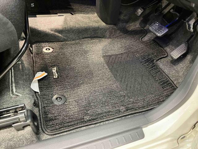 タントカスタムＲＳ　ＳＡ８インチナビ　後方カメラ　ＥＴＣ　Ｂｌｕｅｔｏｏｔｈ接続　ＵＳＢ入力端子　キーフリー　衝突被害軽減システム　左右電動スライドドア　ＬＥＤヘッドライト　オートライト（高知県）の中古車
