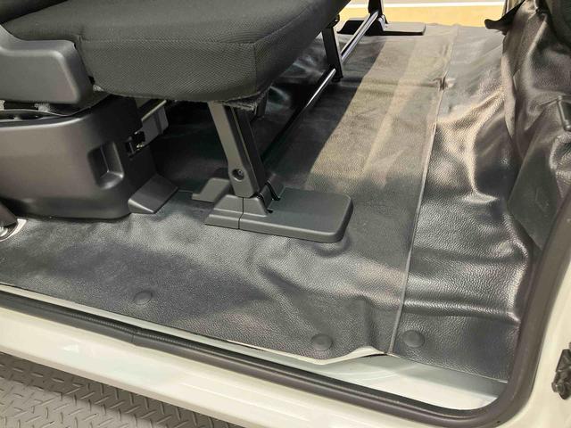 ハイゼットカーゴＤＸＣＤチューナー　Ｂｌｕｅｔｏｏｔｈ接続　ＵＳＢ入力端子　衝突被害軽減システム　左右スライドドア　オートハイビーム　オートライト　クリアランスソナー（高知県）の中古車