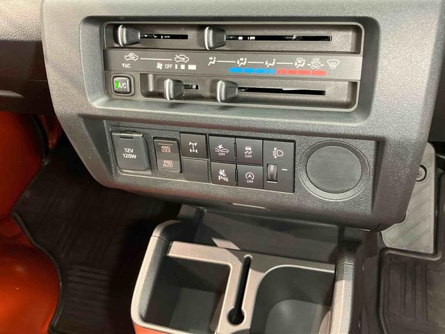 ハイゼットトラックスタンダード　農用スペシャル　４ＷＤデフロック　荷台作業灯　クリアランスソナー　オートライト　オートハイビーム　衝突被害軽減システム（高知県）の中古車
