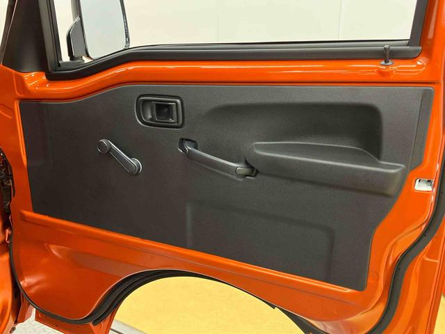 ハイゼットトラックスタンダード　農用スペシャル　４ＷＤデフロック　荷台作業灯　クリアランスソナー　オートライト　オートハイビーム　衝突被害軽減システム（高知県）の中古車