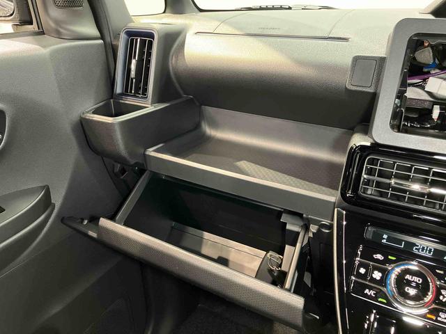 タントカスタムＲＳ　ｅｃｏＩＤＬＥ非装着車後方カメラ　シートヒーター　キーフリー　衝突被害軽減システム　左右電動スライドドア　ＬＥＤヘッドライト　オートハイビーム　オートライト　クリアランスソナー（高知県）の中古車