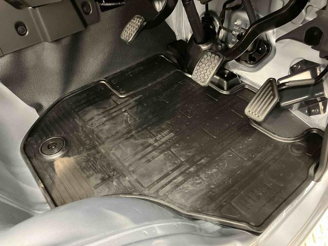 ハイゼットトラックスタンダード　農用スペシャル　４ＷＤ荷台作業灯　衝突被害軽減システム　オートハイビーム　オートライ　クリアランスソナー　デフロック（高知県）の中古車