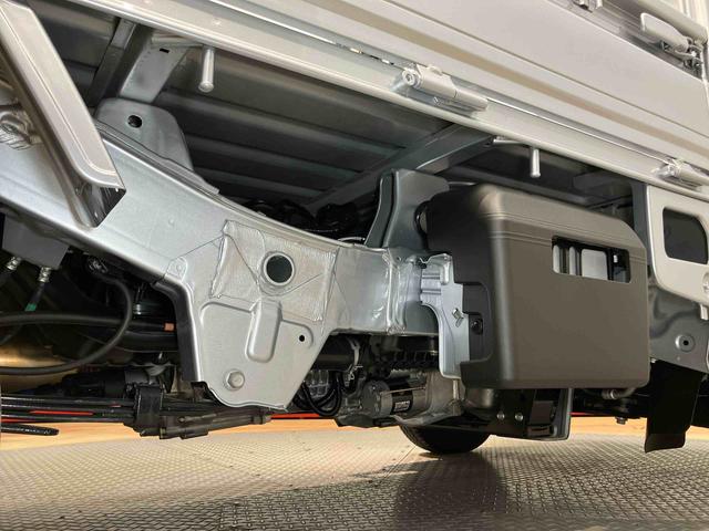 ハイゼットトラックスタンダード　農用スペシャル　４ＷＤ荷台作業灯　衝突被害軽減システム　オートハイビーム　オートライ　クリアランスソナー　デフロック（高知県）の中古車