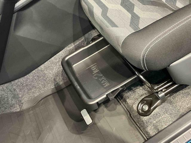 タフトＧターボ　ダーククロムベンチャー７インチ純正ナビ　ドラレコ　全方位カメラ　ＵＳＢ　Ｂｌｕｅｔｏｏｔｈ　シートヒーター　クリアランスソナー　ＬＥＤヘッドライト　オートライト　オートハイビーム　キーフリー　衝突被害軽減システム（高知県）の中古車