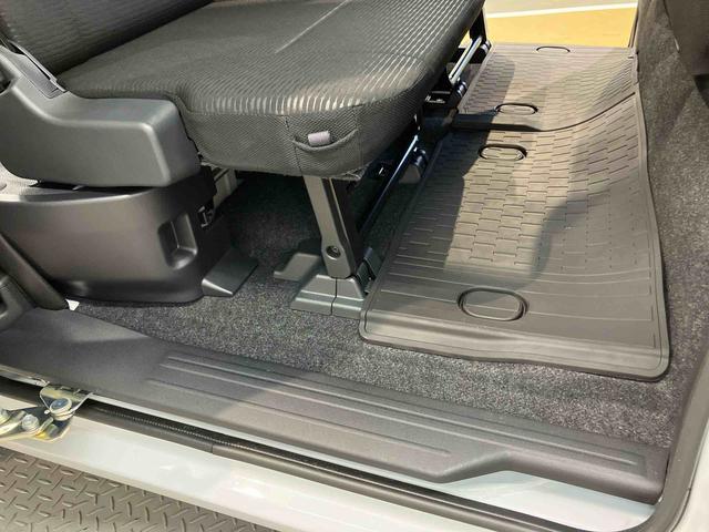 ハイゼットカーゴクルーズオートライト　オートハイビーム　クリアランスソナー　キーフリー　衝突被害軽減システム（高知県）の中古車