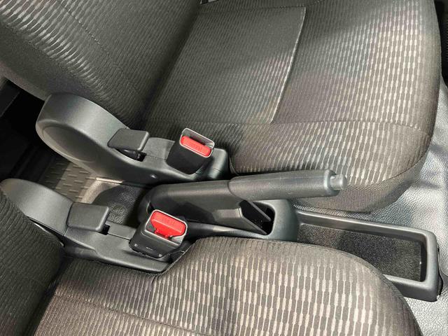 ハイゼットカーゴＤＸディスプレイオーディオ　後方カメラ　Ｂｌｕｅｔｏｏｔｈ接続　ＵＳＢ入力端子　ＨＤＭＩ入力端子　衝撃被害軽減システム　左右スライドドア　オートハイビーム　オートライト　クリアランスソナー（高知県）の中古車