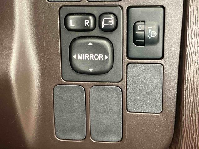 パッソＸ　クツロギ７インチ純正ナビ　ドラレコ　後方カメラ　ＥＴＣ　Ｂｌｕｅｔｏｏｔｈ　キーフリー　ＨＩＤヘッドライト（社外品）（高知県）の中古車