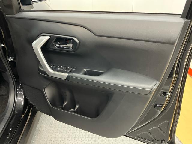 ロッキープレミアムＧ　ＨＥＶ９インチディスプレイオーディオ　後方カメラ　ＵＳＢ入力端子　Ｂｌｕｅｔｏｏｔｈ接続　ＨＤＭＩ入力端子　キーフリー　クルーズコントロール　シートヒーター　クリアランスソナー　衝突被害軽減システム（高知県）の中古車