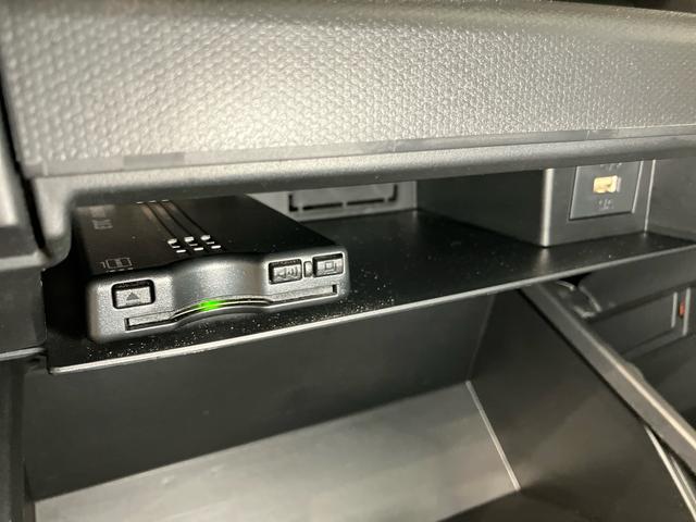 タフトＧ　クロムベンチャー純正ＤＶＤチューナー　後方カメラ　ＵＳＢ入力端子　Ｂｌｕｅｔｏｏｔｈ接続　キーフリー　シートヒーター　クリアランスソナー　ＬＥＤヘッドライト　オートライト　オートハイビーム　衝突被害軽減システム（高知県）の中古車